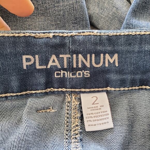 Chico's Platinum Denim Light Wash Blue Straight Jeans Size 12 - Picture 6 of 8